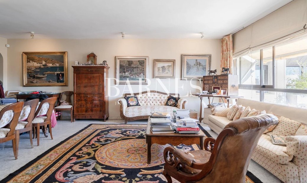 Madrid Chamberí Spacious Apartment On In Madrid, Community Of Madrid