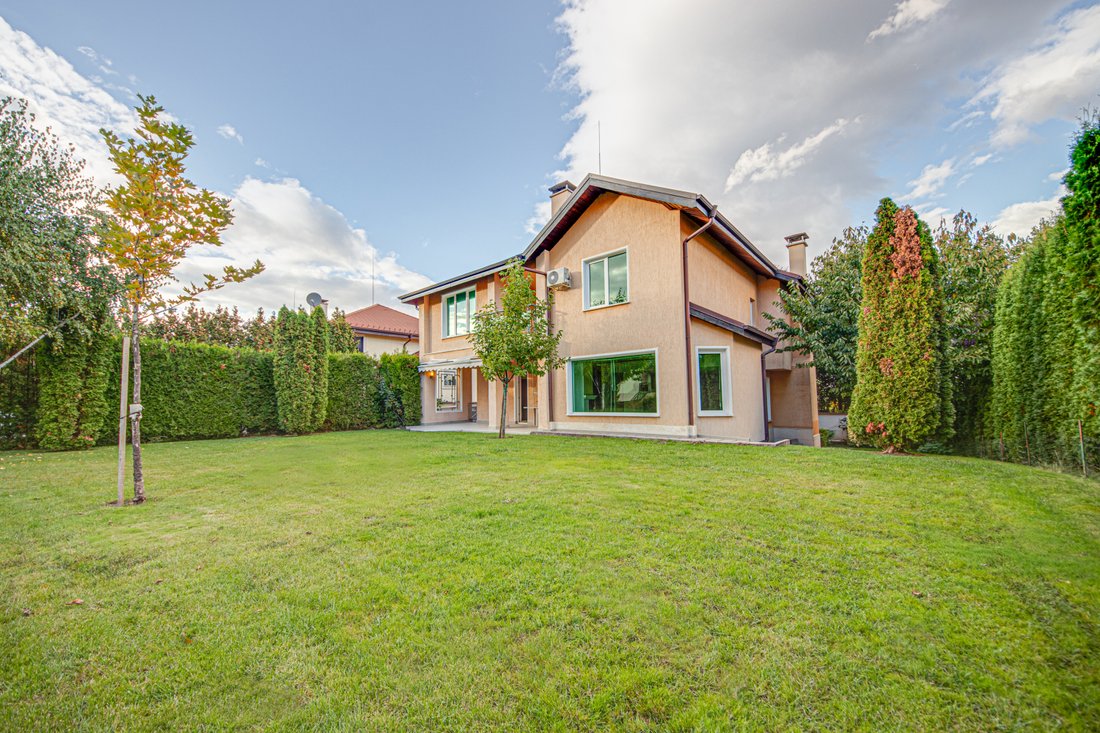 Spacious Unfurnished House In A Luxury In Sofia, Sofia City Province