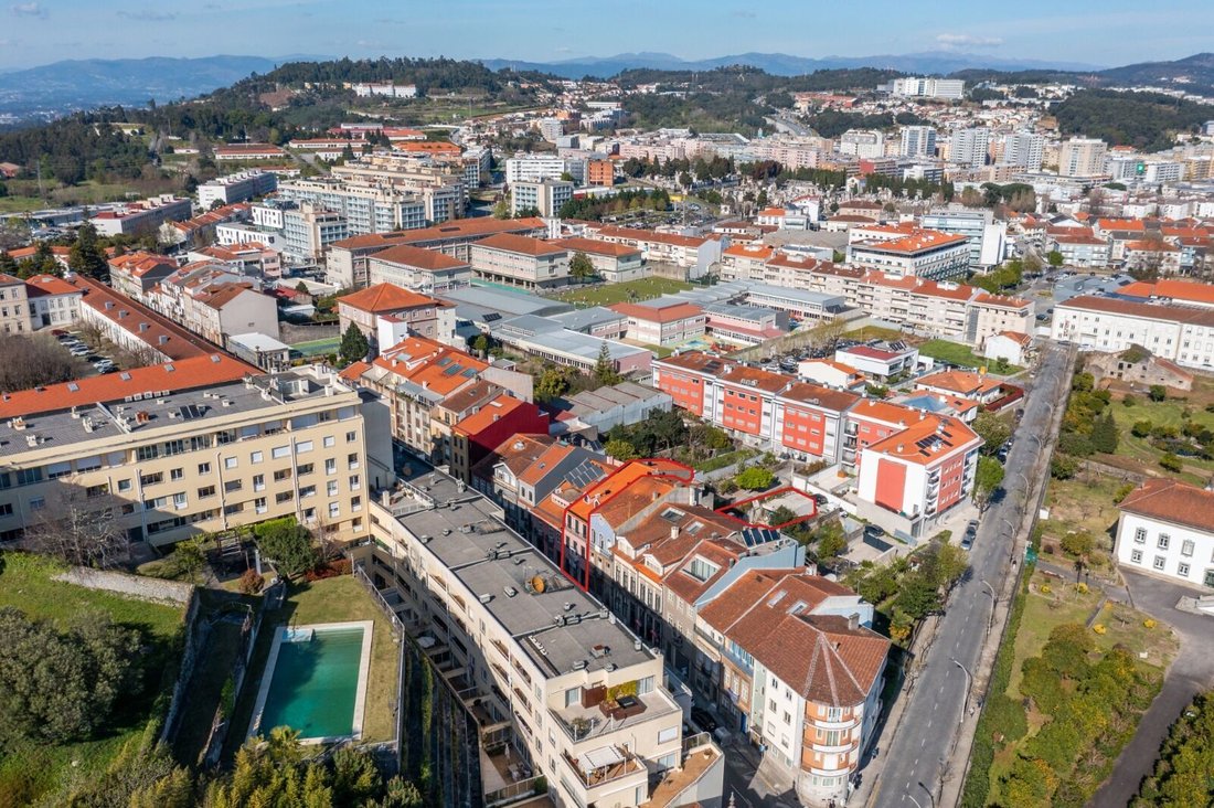 Only New 4 Bedroom Apartment In The Historic Center In Braga, Braga