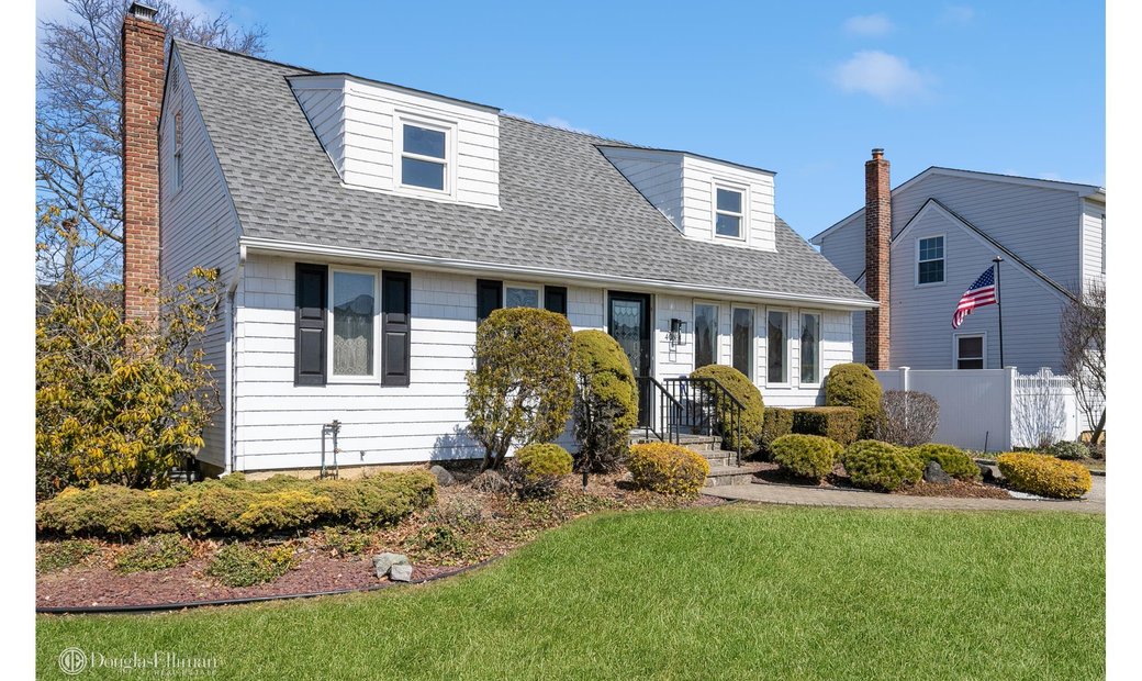 Casa En Seaford En Seaford, Nueva York, Estados Unidos En Venta (12656967)