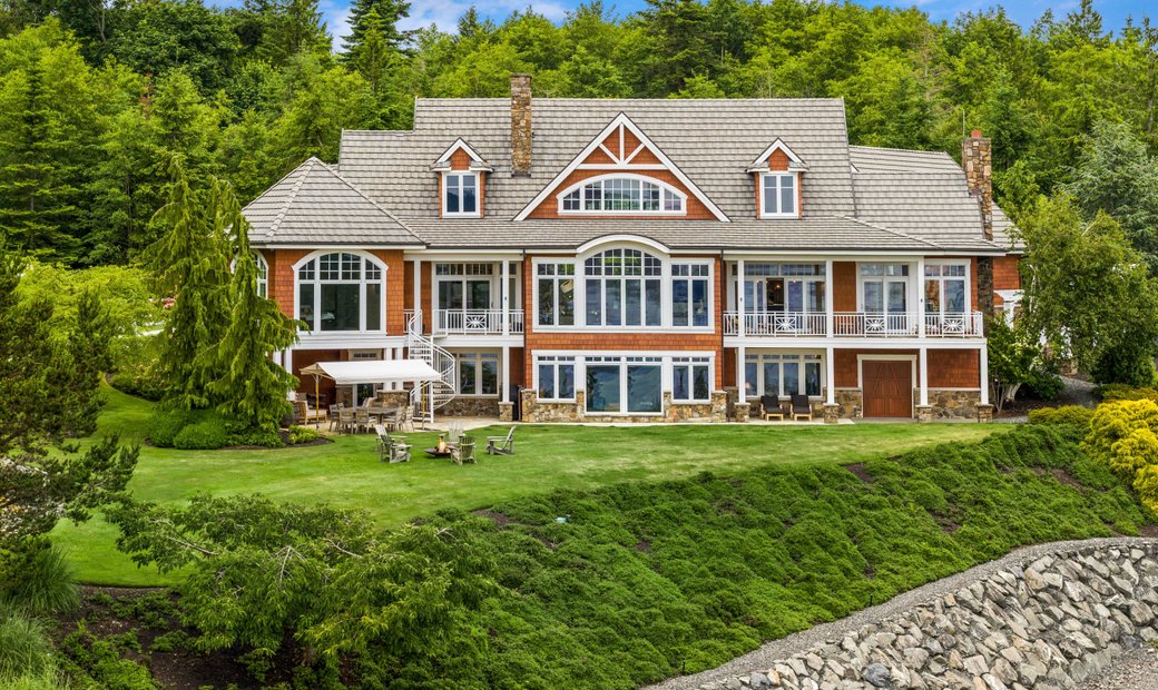 Saratoga Stables In Anacortes, Washington, United States For Sale (12669846)