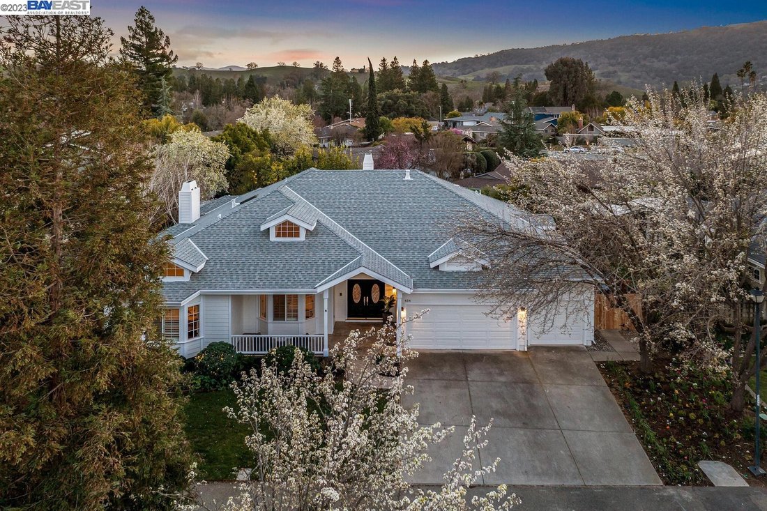 Breathtaking Single Story Custom Home In Pleasanton, California, United
