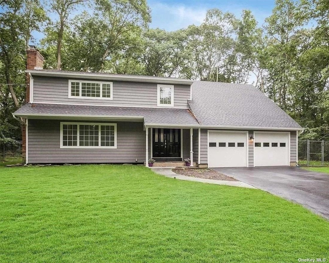 Maison Brookhaven Dans Brookhaven, état De New York, états Unis à