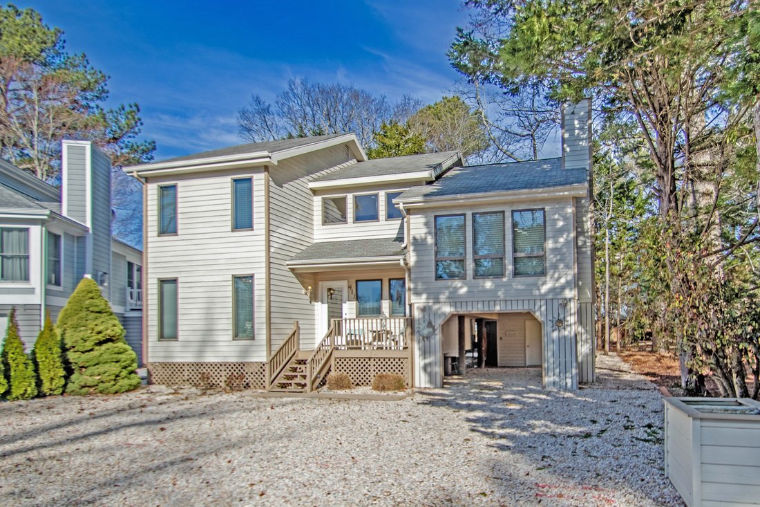 4 Bedrooms Single Family Detached In Bethany Beach, Delaware, United