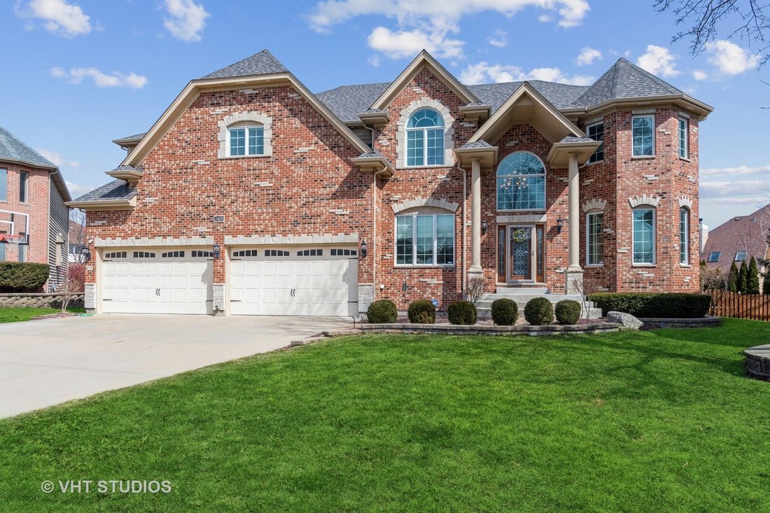 Extraordinary Custom Home In Stillwater In Naperville, Illinois, United