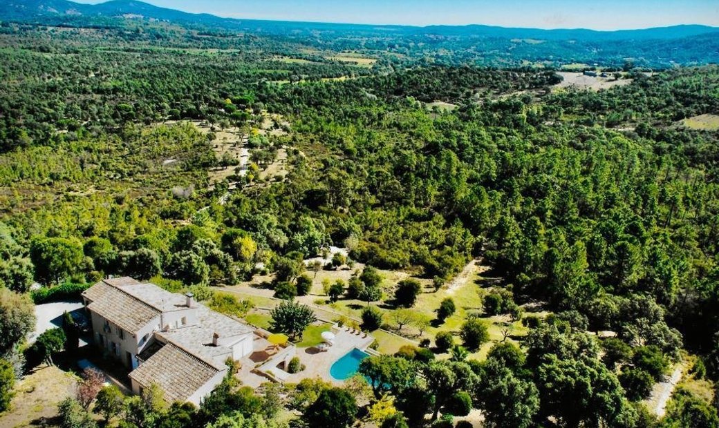 A Spacious Property With Sea And In La Môle, Provence Alpes Côte D'azur