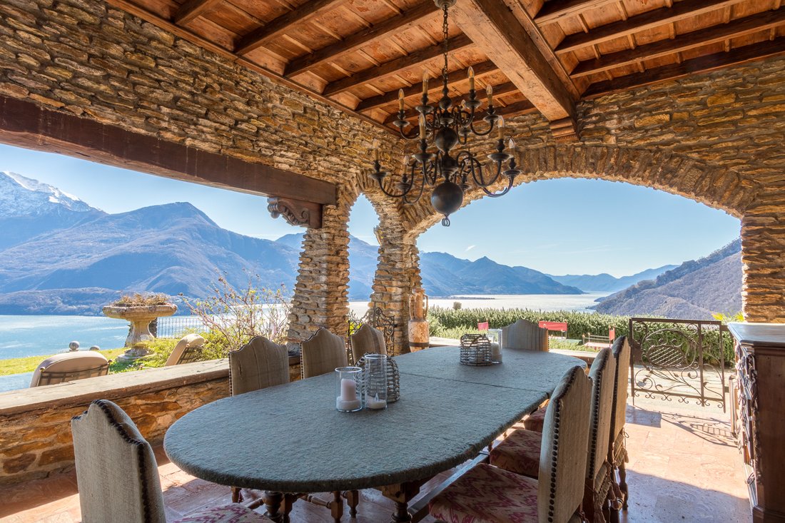 Villa in Dongo, Lombardy, Italy 2 - 12667732