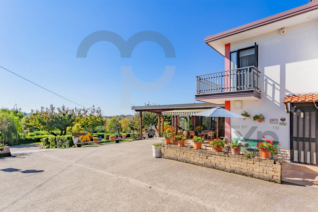 Villa en Monteleone di Puglia, Apulia, Italia 4 - 12671680