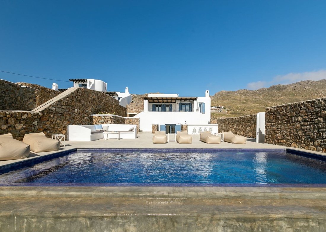Villa in Mykonos, Aegean, Greece 1 - 12672139
