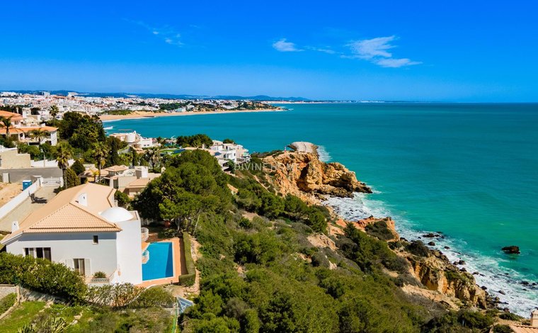 Where to buy property in the Algarve, Portugal