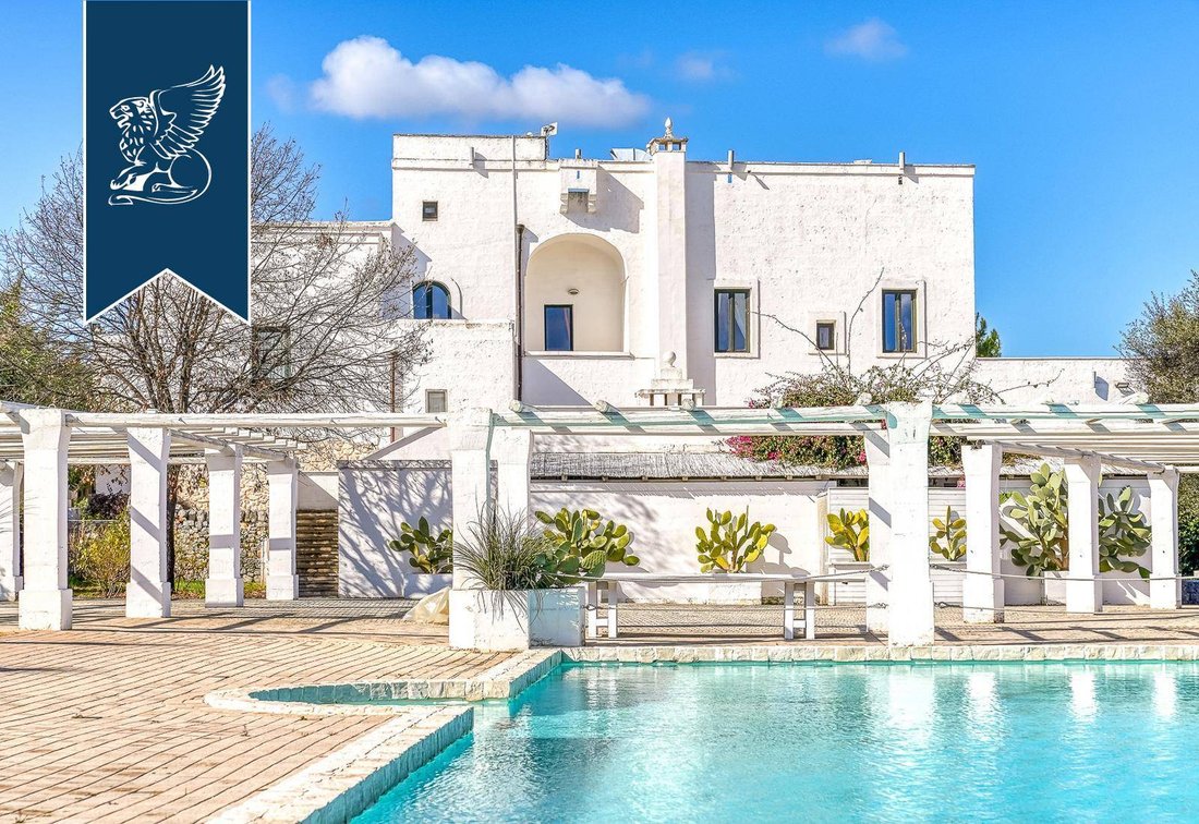 Prestigious Estate For Sale In Monopoli In Monopoli, Apulia, Italy For