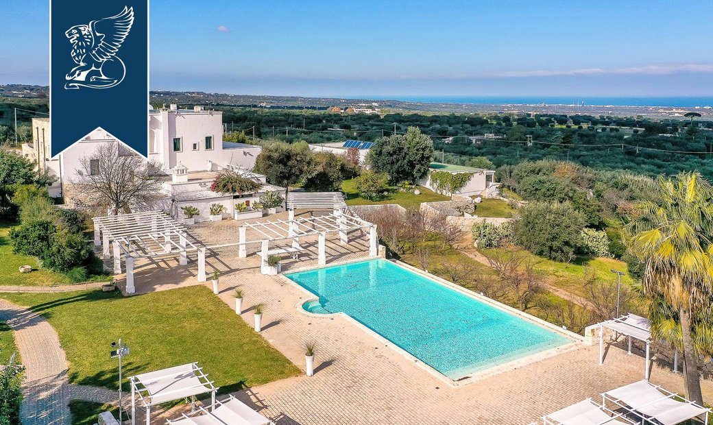 Prestigious Estate For Sale In Monopoli In Monopoli, Apulia, Italy For