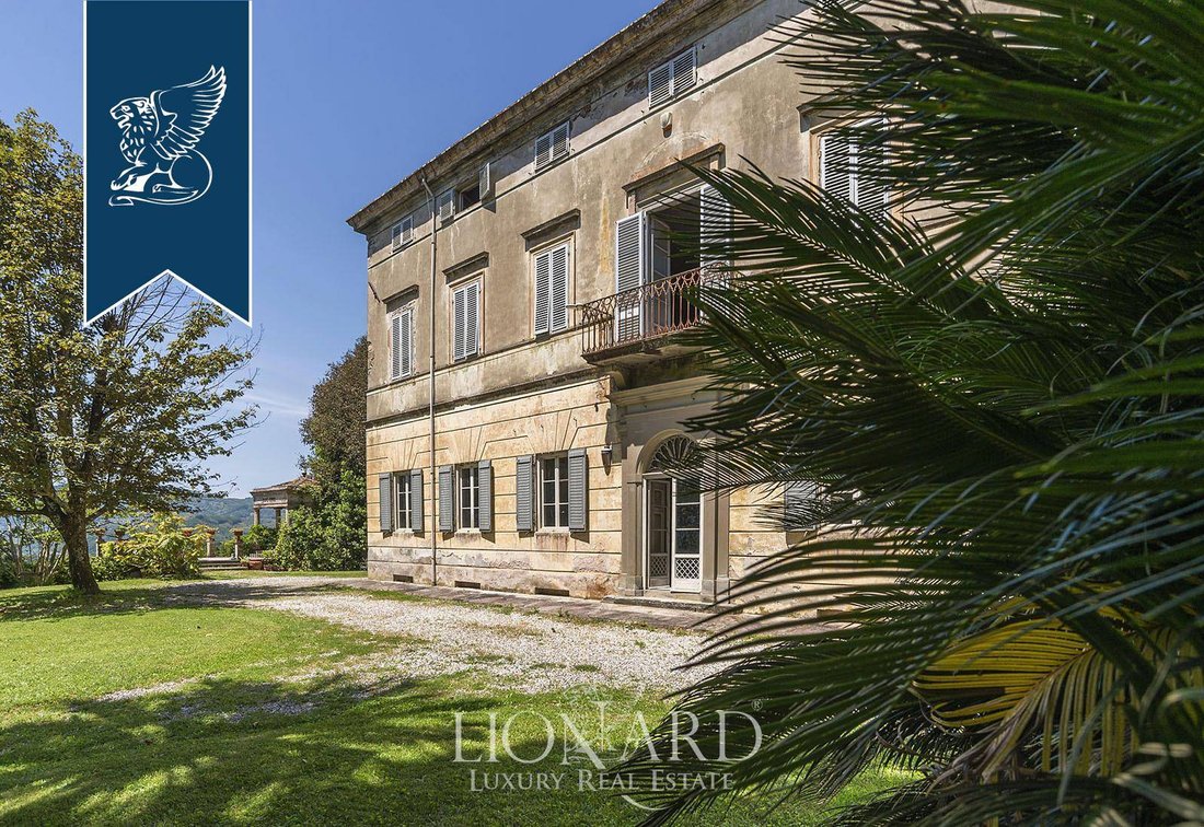 Villa in Pieve di Brancoli, Lucca, Tuscany 2 - 12672994