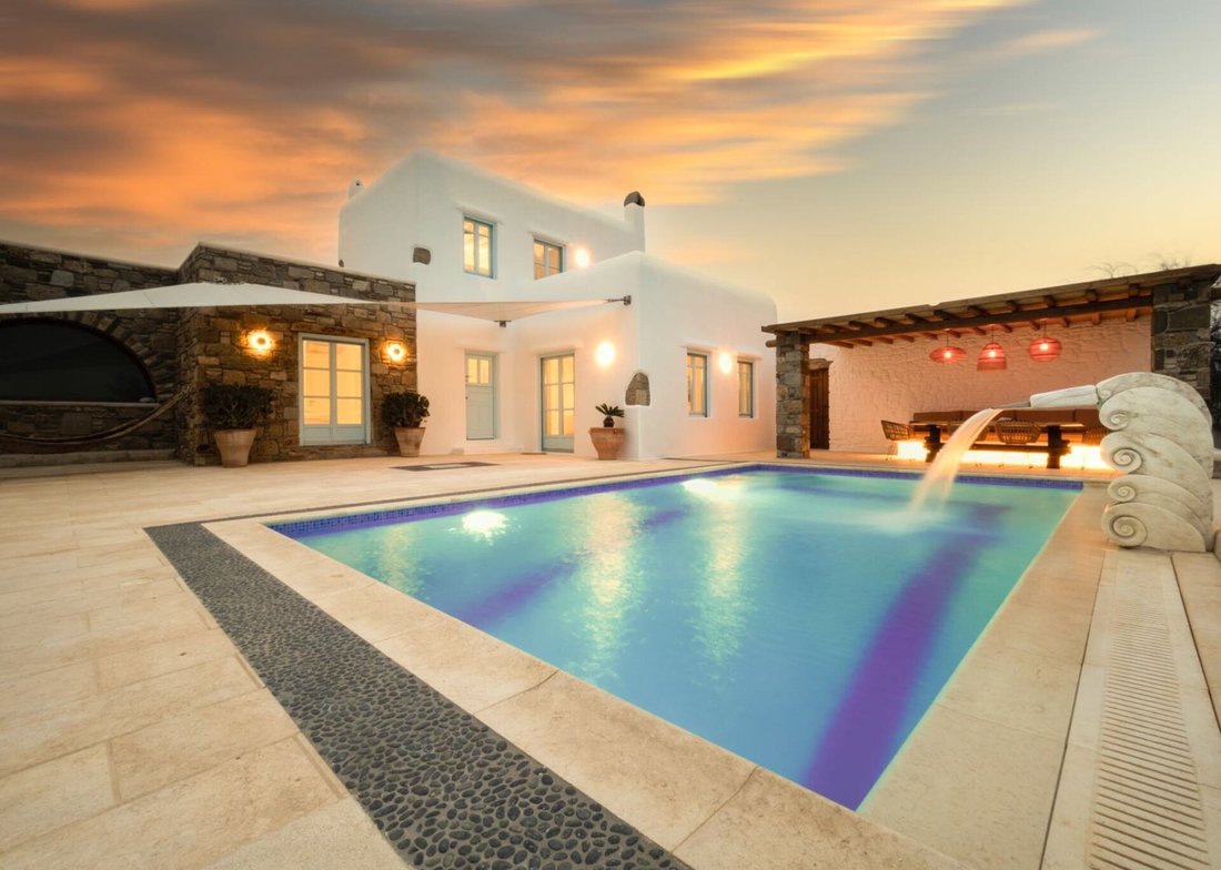 Villa in Mykonos, Aegean, Greece 1 - 12675217