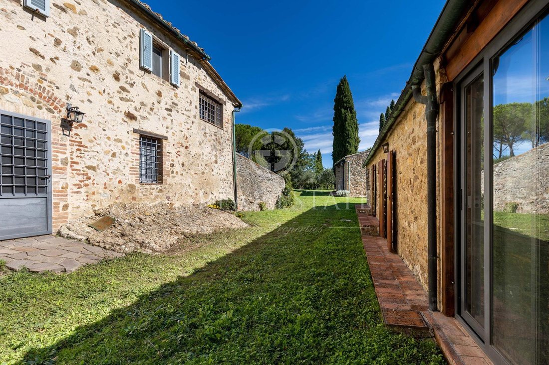 Finca en Radicondoli, Toscana, Italia 5 - 12675262