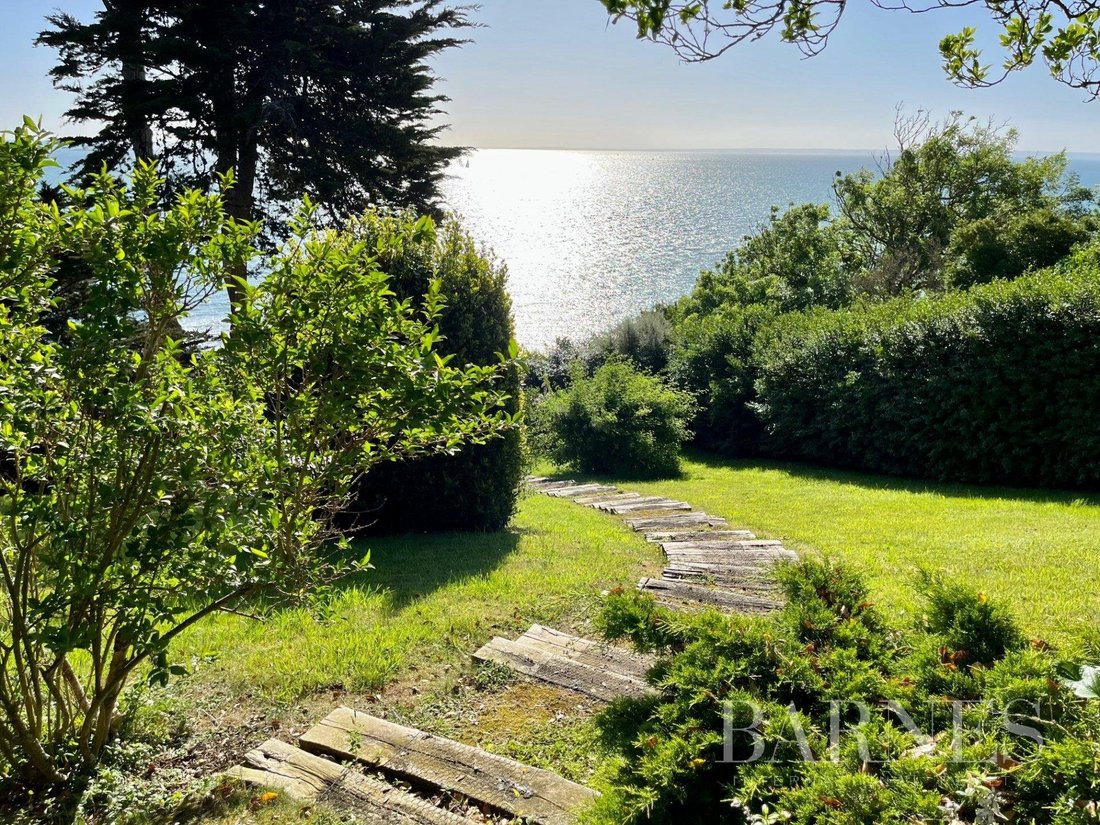 Sale House Saint Brieuc Dans Saint Brieuc, Bretagne, France à Vendre