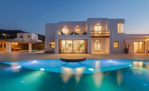 Villa in Ano Mera Community, Aegean, Greece 1