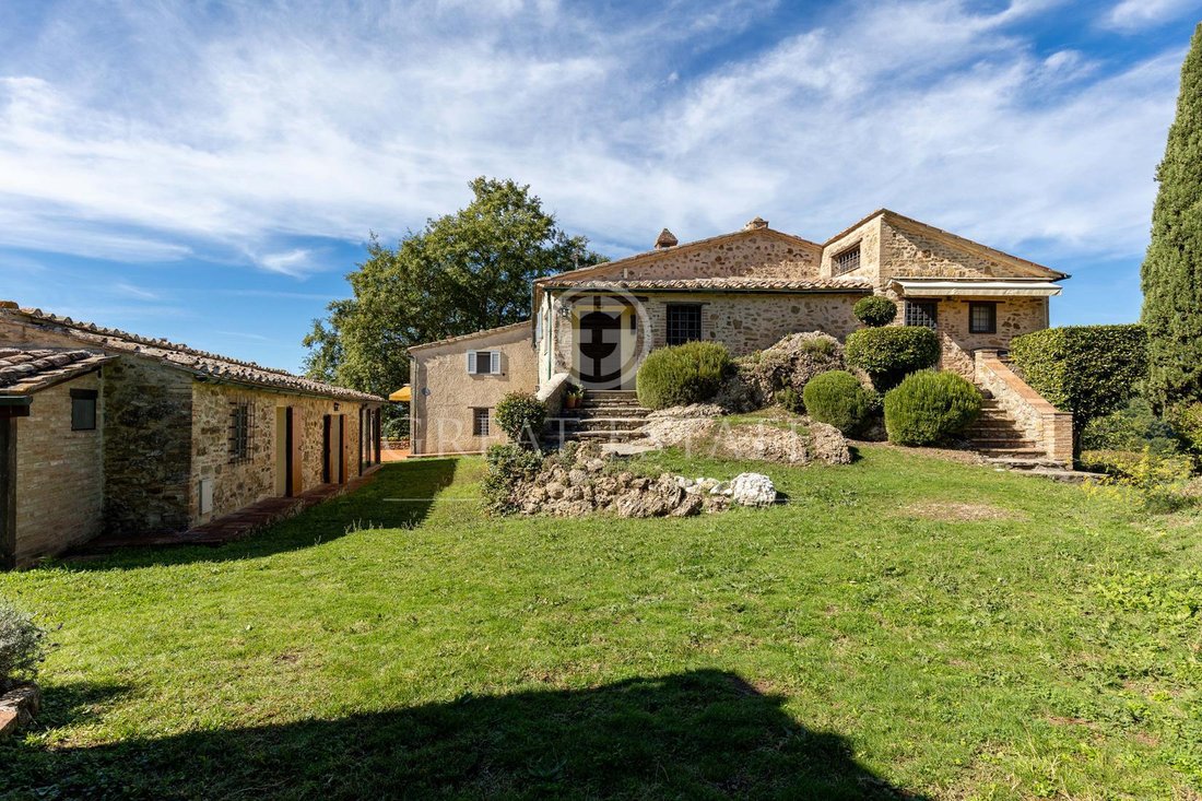 Finca en Radicondoli, Toscana, Italia 3 - 12675262