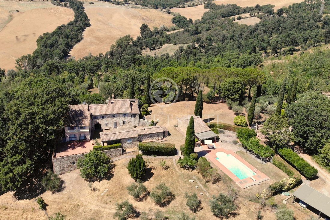 Finca en Radicondoli, Toscana, Italia 1 - 12675262
