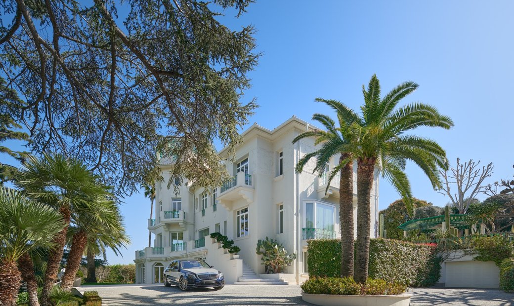 Manor House In Antibes, Provence Alpes Côte D'azur, France For Sale