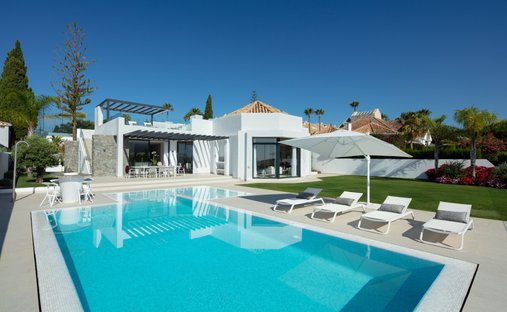 Villa a Puerto Banus, Marbella, Spagna 1