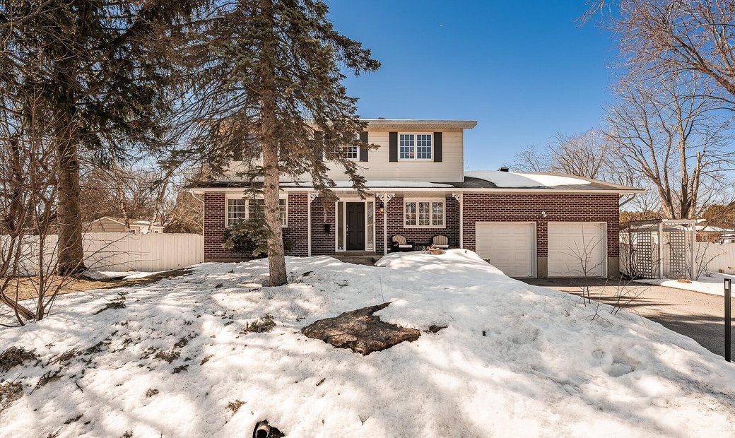 Baie D'urfé, Montréal In Baie D'urfe, Quebec, Canada For Sale (12679135)