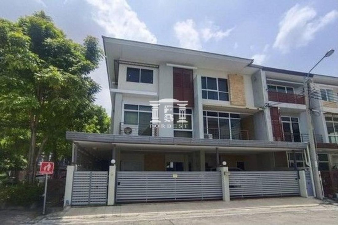 42391 Thanapat House Townhome For Sale In Bangkok, Thailand For Sale