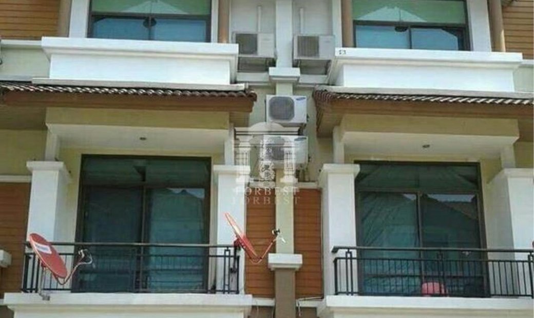 37515 Rama 3 Road (Yannawa), Townhouse 2 Blocks, In Bangkok, Thailand