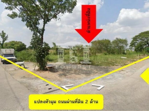 Luxury homes with garden for sale in Nong Khang Phlu, Bangkok, Thailand