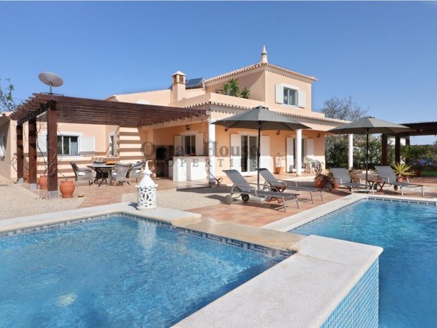 Luxury homes with garden for sale in Espargal, Loulé, Algarve, Portugal ...