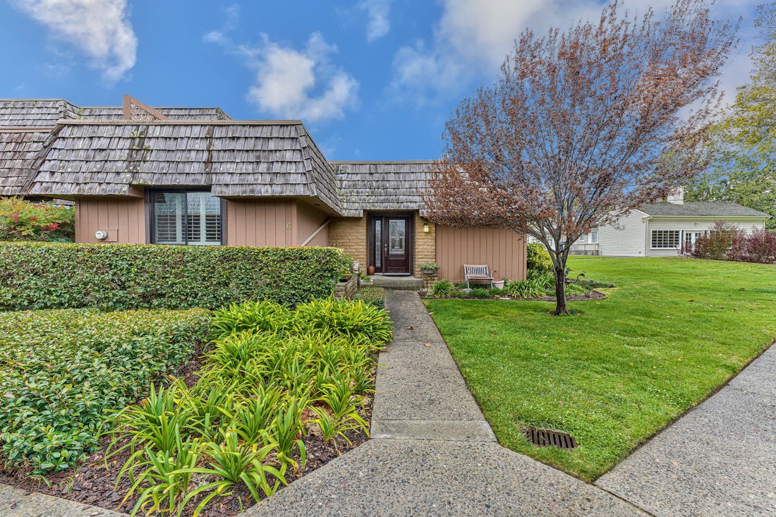 23799 Monterey Salinas Highway In Salinas, California, United States