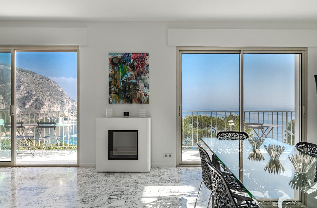 House in Èze, Provence-Alpes-Côte d'Azur, France 1 - 12683541