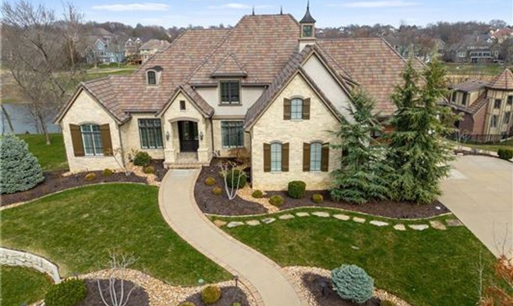 Single Family Lenexa United States In Lenexa, Kansas, United States For