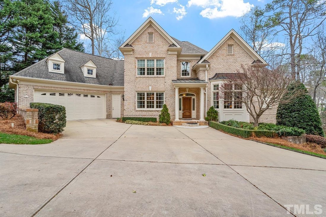 Single Family En Municipio De Bartons Creek, Carolina Del Norte