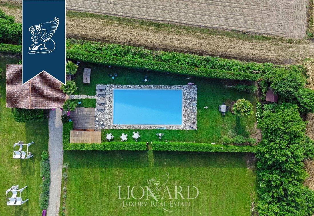 Villa in Barbarano Vicentino, Veneto, Italy 5 - 12689713