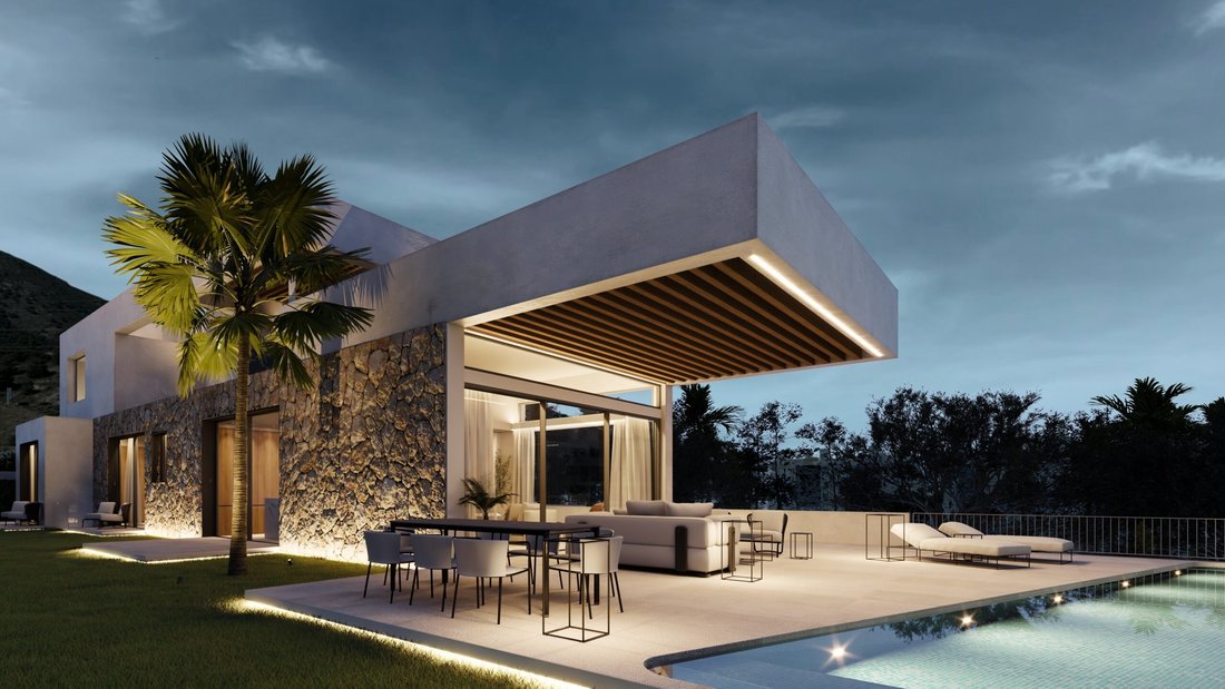 Villa in Fuengirola, Andalusia, Spain 1 - 12688102