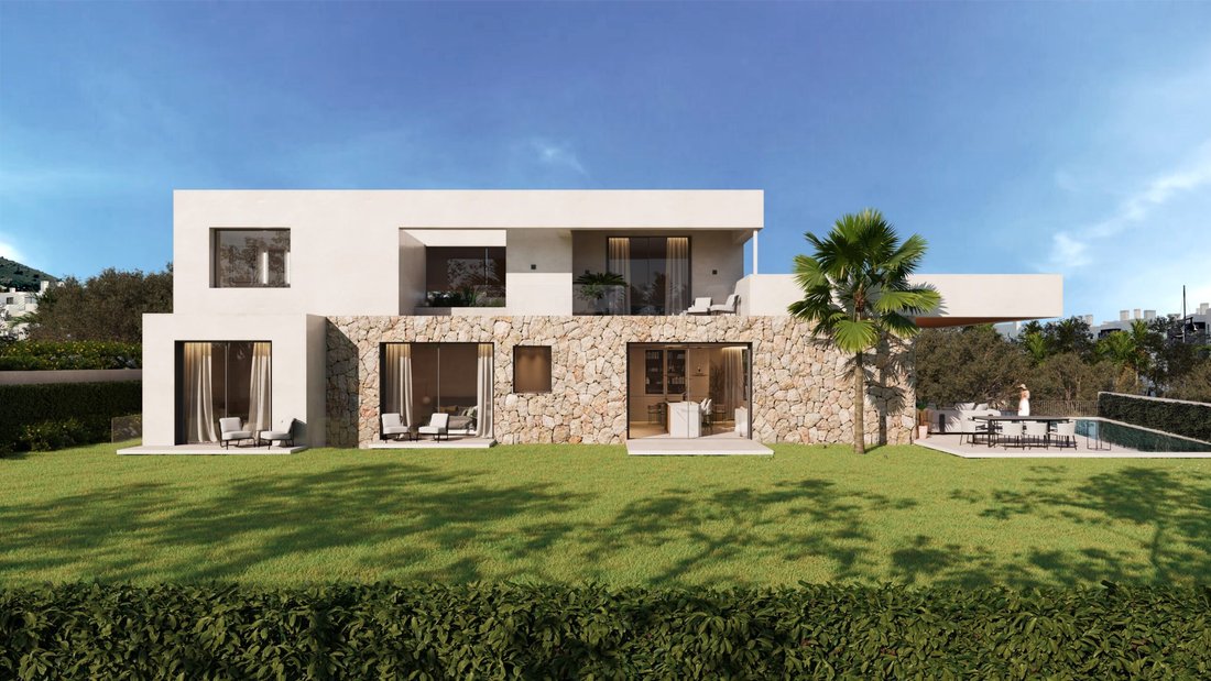 Villa in Fuengirola, Andalusia, Spain 3 - 12688102