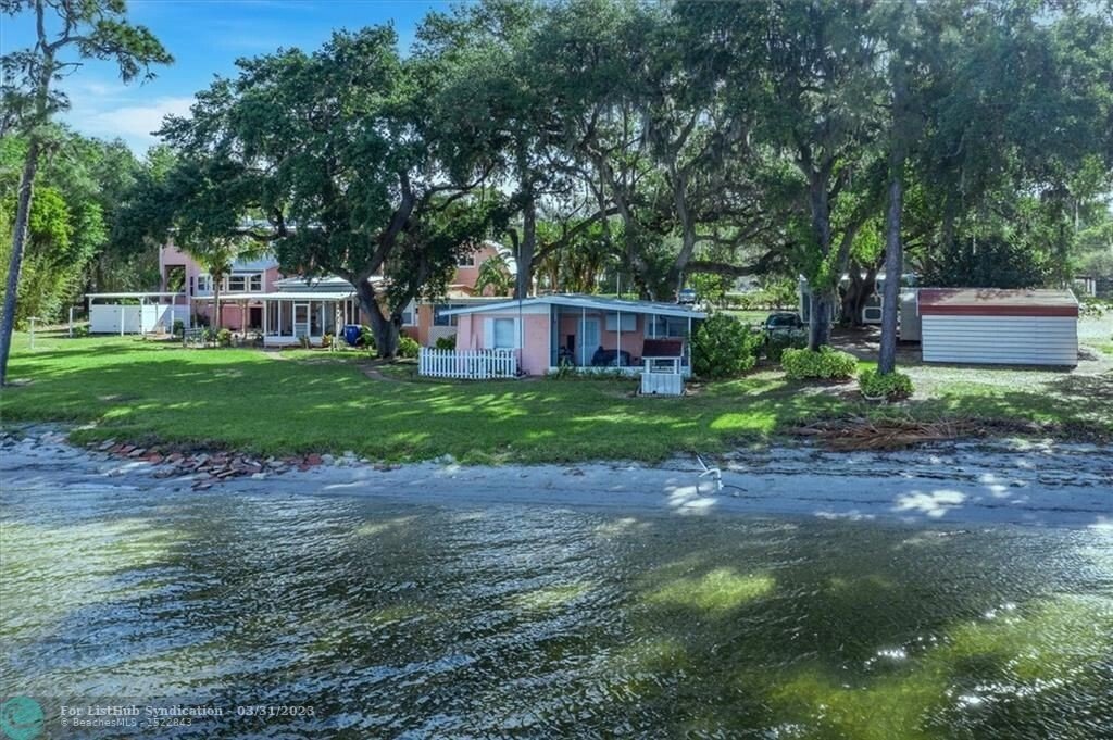 6 Bedrooms Single Family Detached In Avon Park, Florida, United States