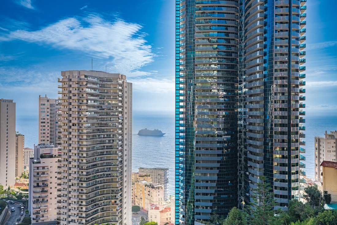 Apartment In Beausoleil, Provence Alpes Côte D'azur, France For Sale