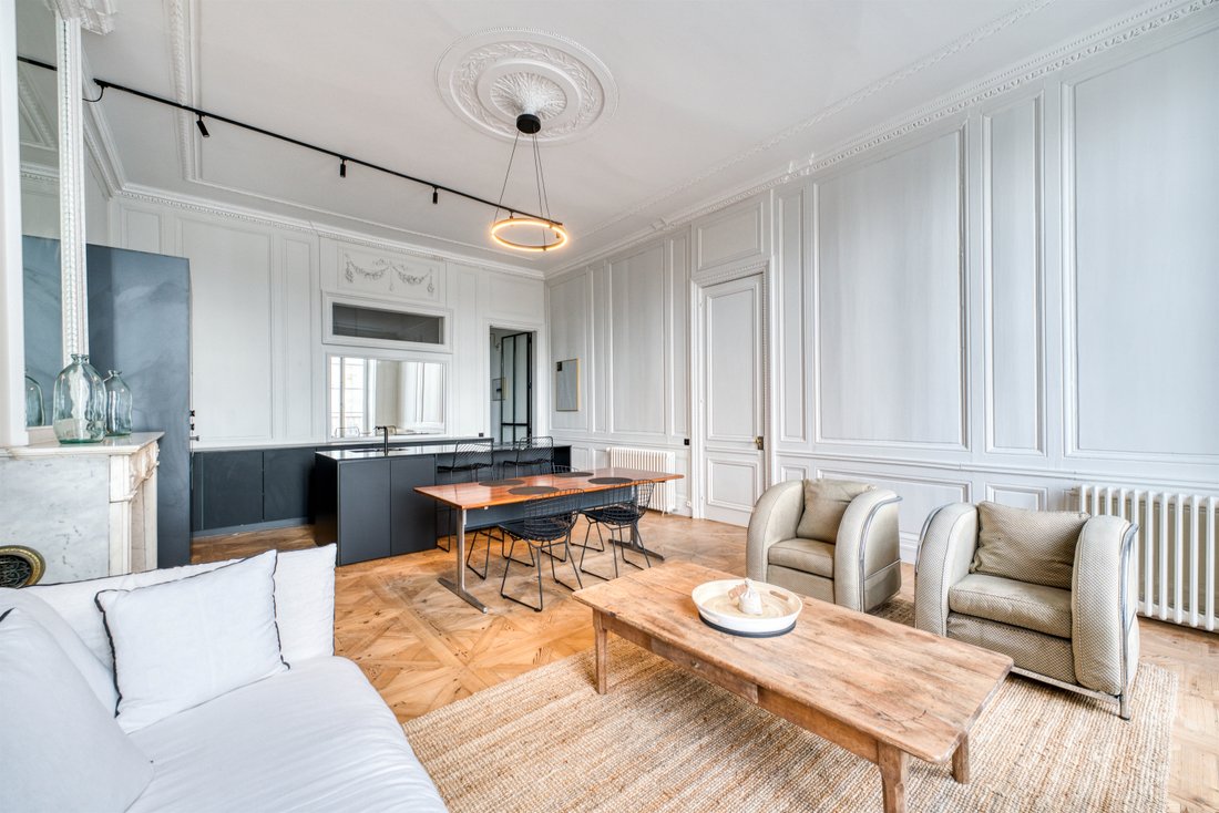 Apartment At The Heart Of La In La Rochelle, Nouvelle Aquitaine, France For Sale (12691581)