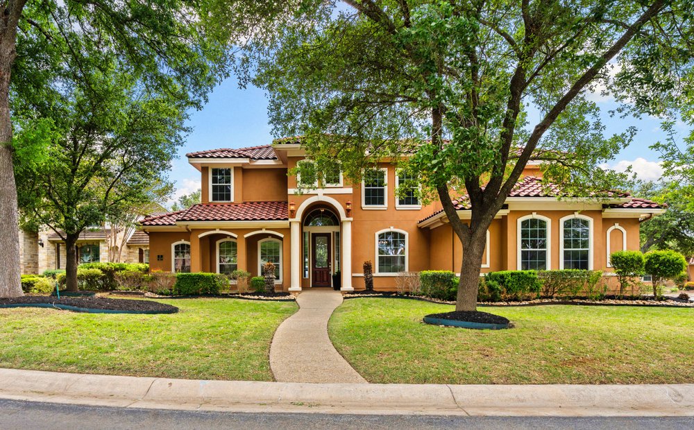 Lujo casas en venta en San Antonio, Texas | JamesEdition