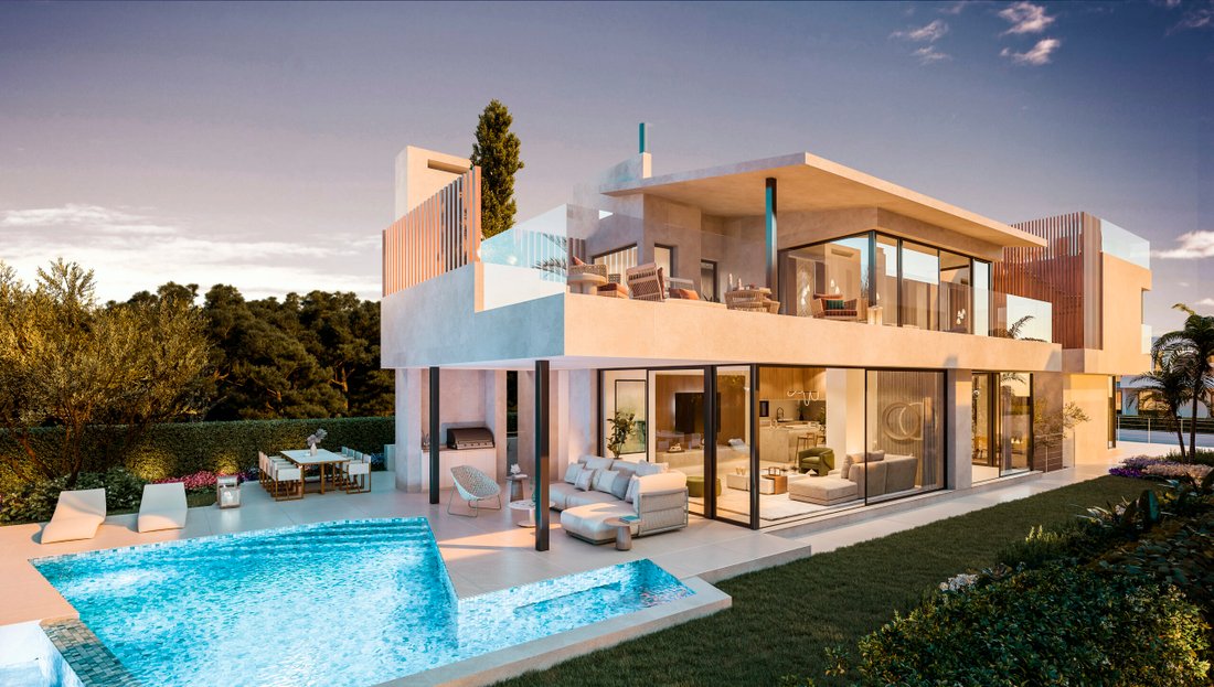 Villa in Fuengirola, Andalusia, Spain 4 - 12688102