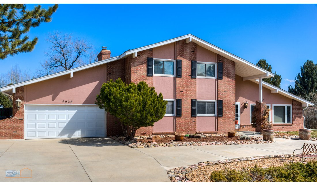 Wonderful Home In Prestigious Lake Park In Longmont, Colorado, United