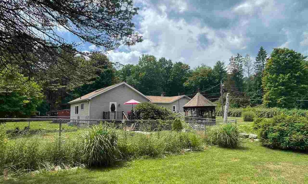 844 850 Peak Rd, Stone Ridge, Ny 12484 In Stone Ridge, New York, United