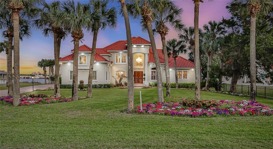 9294 Heckscher Drive, Jacksonville, Fl In Jacksonville, Florida, United