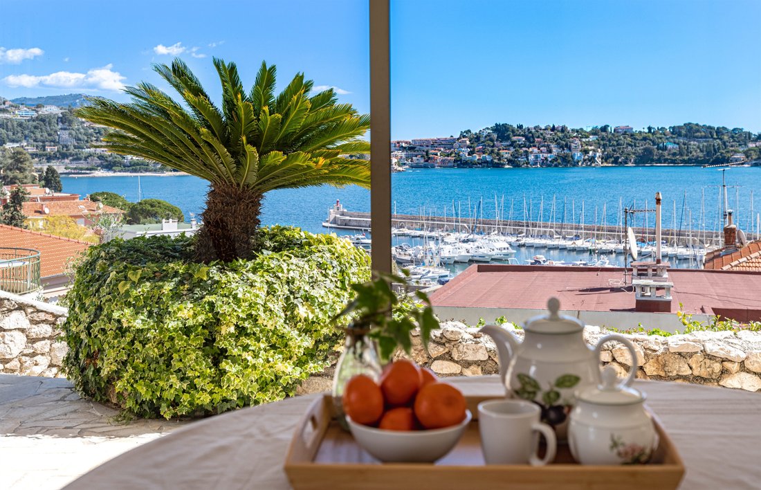 House in Villefranche-sur-Mer, Provence-Alpes-Côte d'Azur, France 5 - 12695384