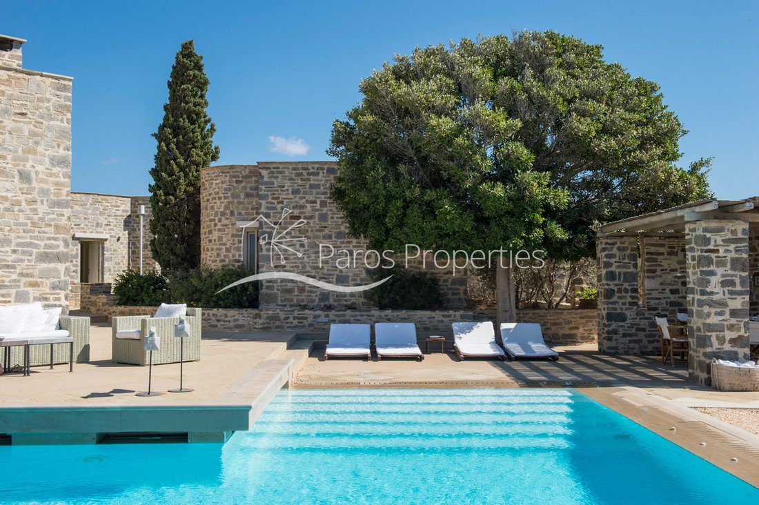 Villa in Paros, Aegean, Greece 5 - 12697412