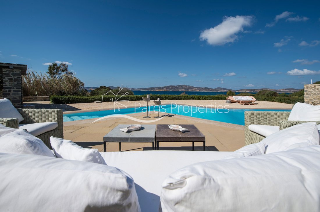 Villa in Paros, Aegean, Greece 3 - 12697412