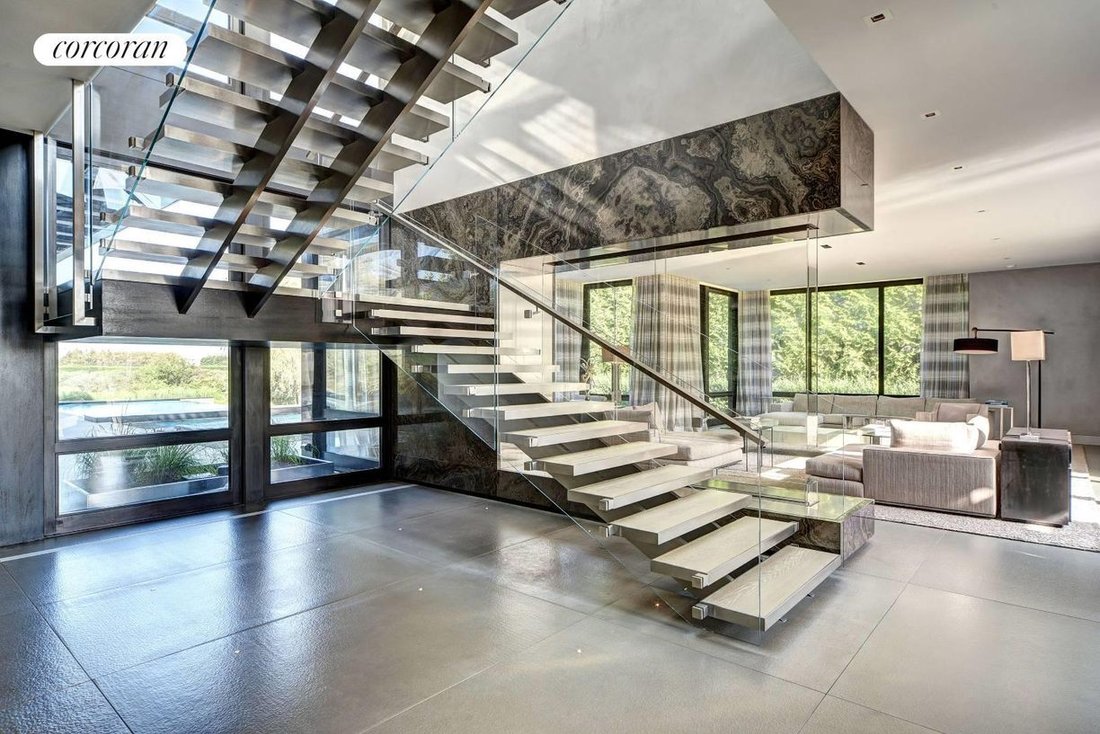 142 Crestview Lane, Sagaponack, Ny 11962 In Sagaponack, New York