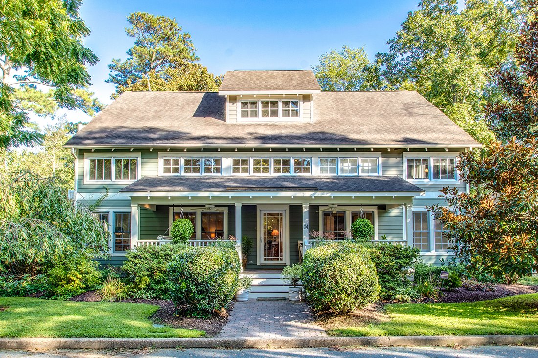 6 Bedrooms Single Family Detached In Rehoboth Beach, Delaware, United